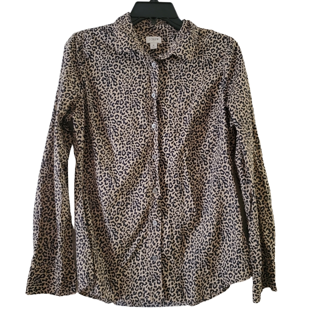 🌹 JCrew Tan Leopard Print Button-up